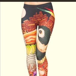 One Size Toucan Native Islander Leggings🎉Host Pick🎉